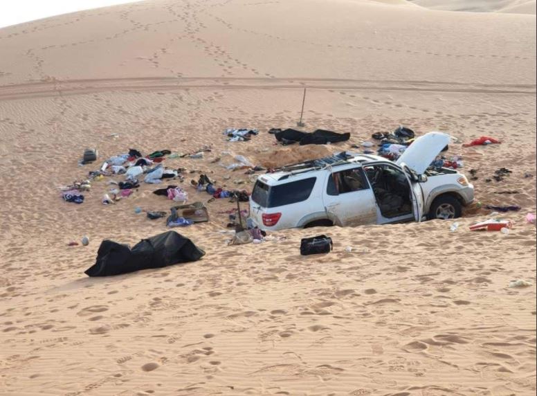 عائلة سودانية تعلق بصحراء ليبيا حتى الموت.. وصية مؤثرة من أحد أفرادها تطلب فيها السماح